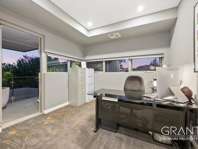 17 Rookwood Street, Mount Pleasant