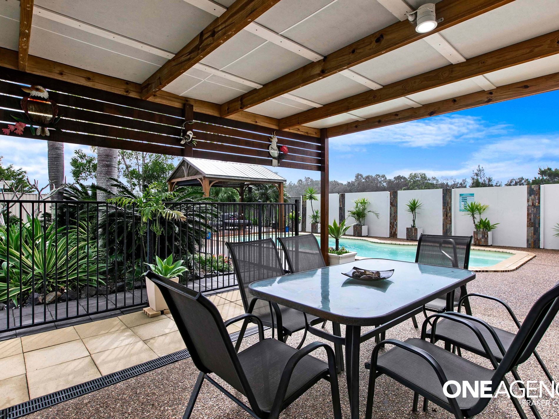 1 Lady Penrhyn Drive, Eli Waters