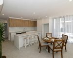212 / 11 Waterside Retreat, Birtinya