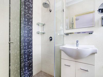 12 / 2-4 Melvin St, Beverly Hills
