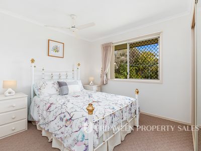 18  Emerald Park Way, Urangan