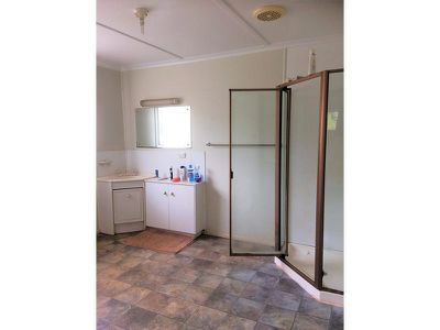 27 Redmans Road, Kingaroy