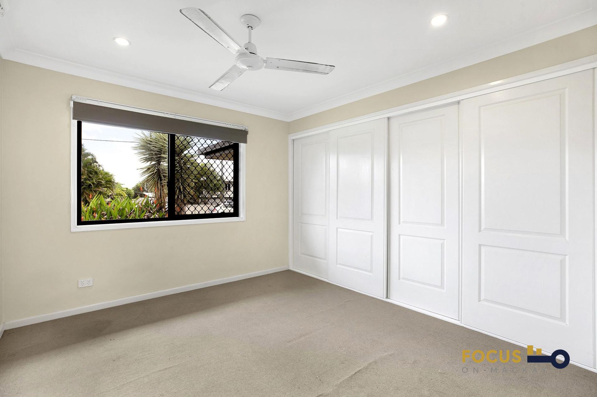 2 / 13 Brandon Street, Sarina