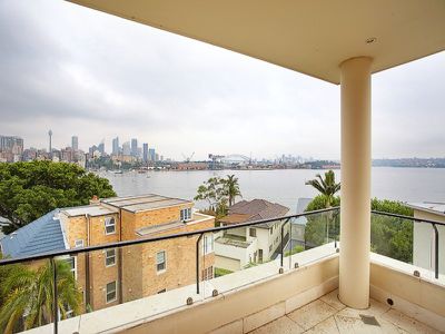 2 / 57 Yarranabbe Road, Darling Point