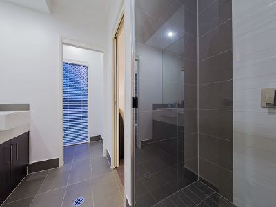 24 Feathertail Pl, Wakerley