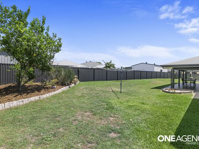 57 Ronaldo Way, Urangan