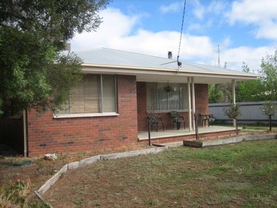 13 Gonn Ave, Murrabit