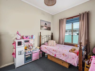 7 Fensom Crescent , Millicent