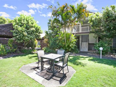205 / 24 Lake Weyba Drive, Noosaville