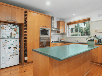 4 / 58 Nicholson Street, Essendon