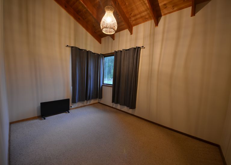 90 Pedrazzies Road, Gorae