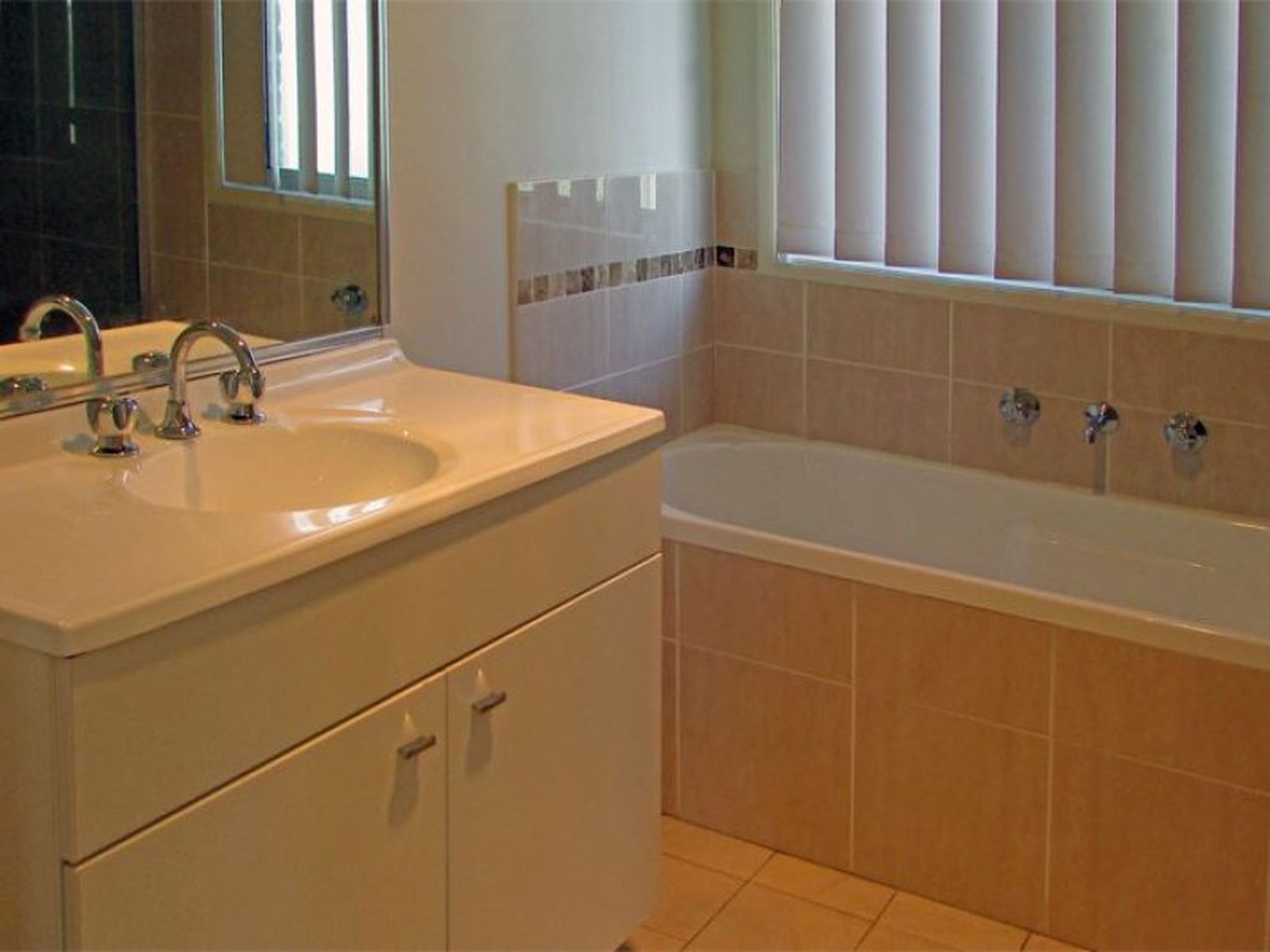 71 Golden Wattle Drive, Ulladulla