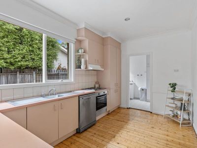 1 / 22 Ogilvie Street, Essendon