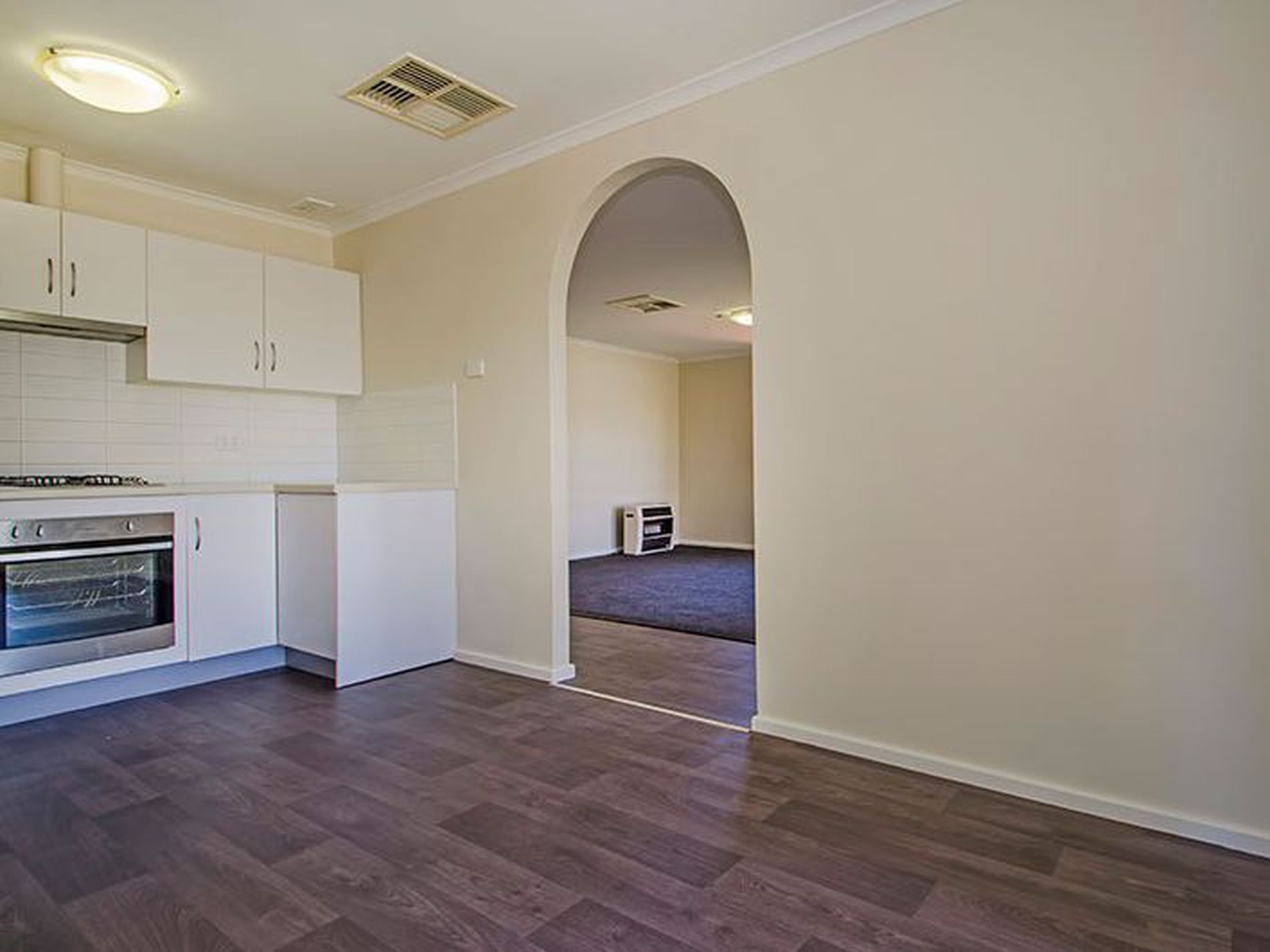 130 Lyall Street, Lamington