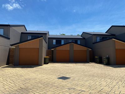 3 / 85 Ibis Boulevard, Eli Waters