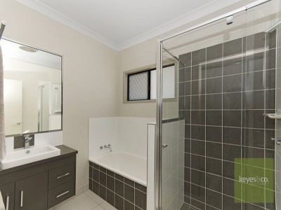 10 Gadsden Loop, Mount Louisa