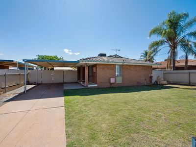 25 Starlight Place, South Kalgoorlie