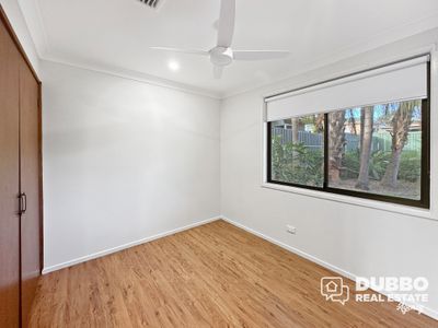 48 Meek Street, Dubbo