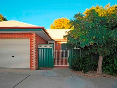 6 / 35 Boundary Road, Dubbo