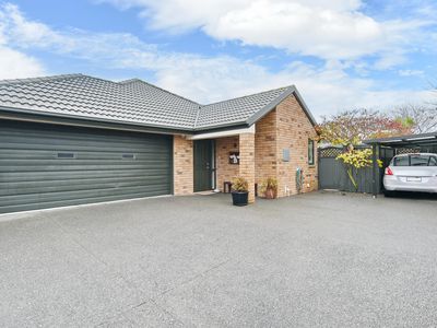 12 Belgrove Place, Parklands