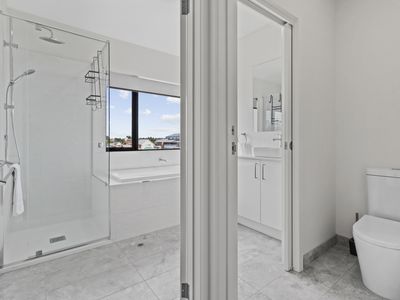 4 / 13 York Street, Geelong