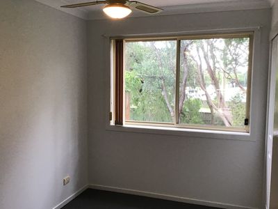 2 / 46 Windang Road, Primbee