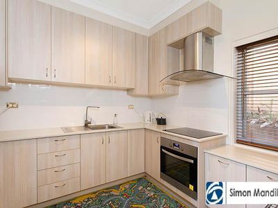 2 / 4 Pitt-Owen Avenue, Arncliffe