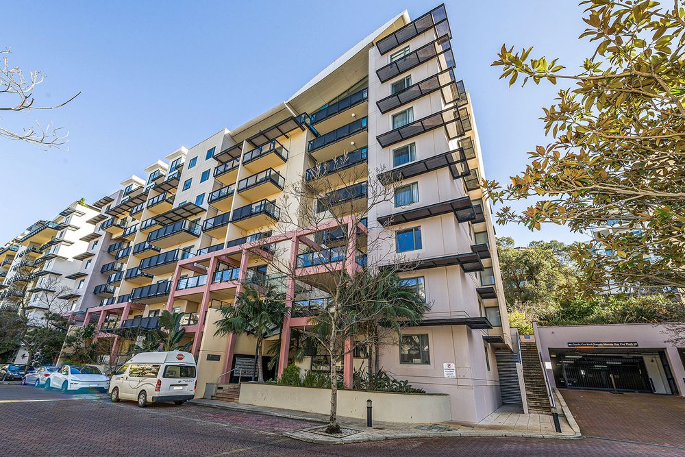 15 / 118 Mounts Bay Road, Perth