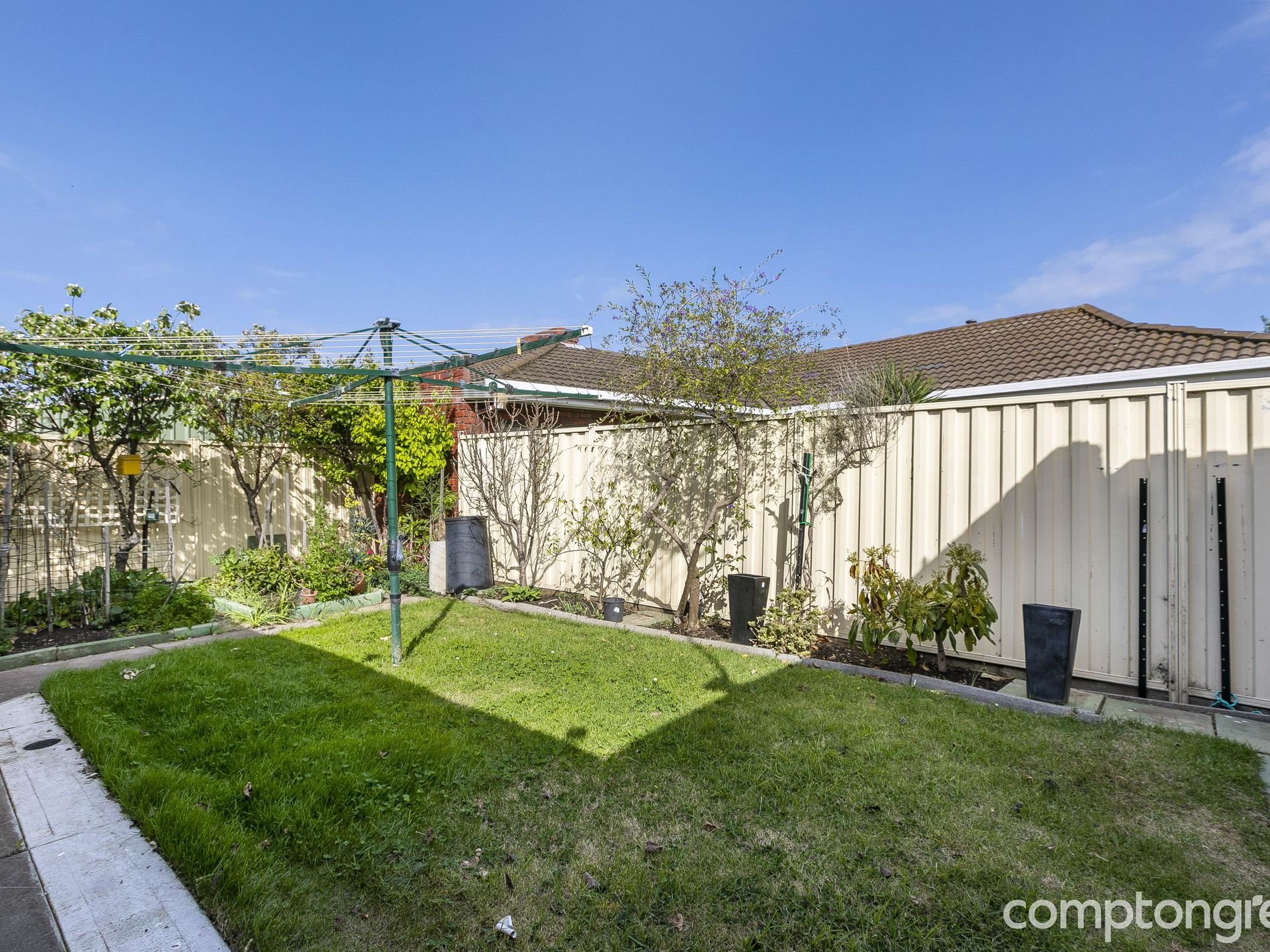 17 Rebecca Crescent, Altona Meadows