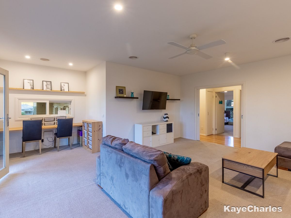 30 St Georges Road, Beaconsfield Upper