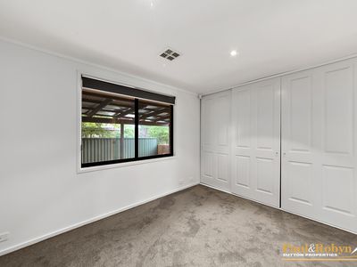 9 McKenzie Street, Kambah