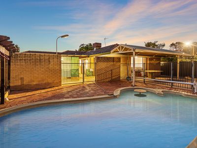 79 Grenadier Drive, Thornlie