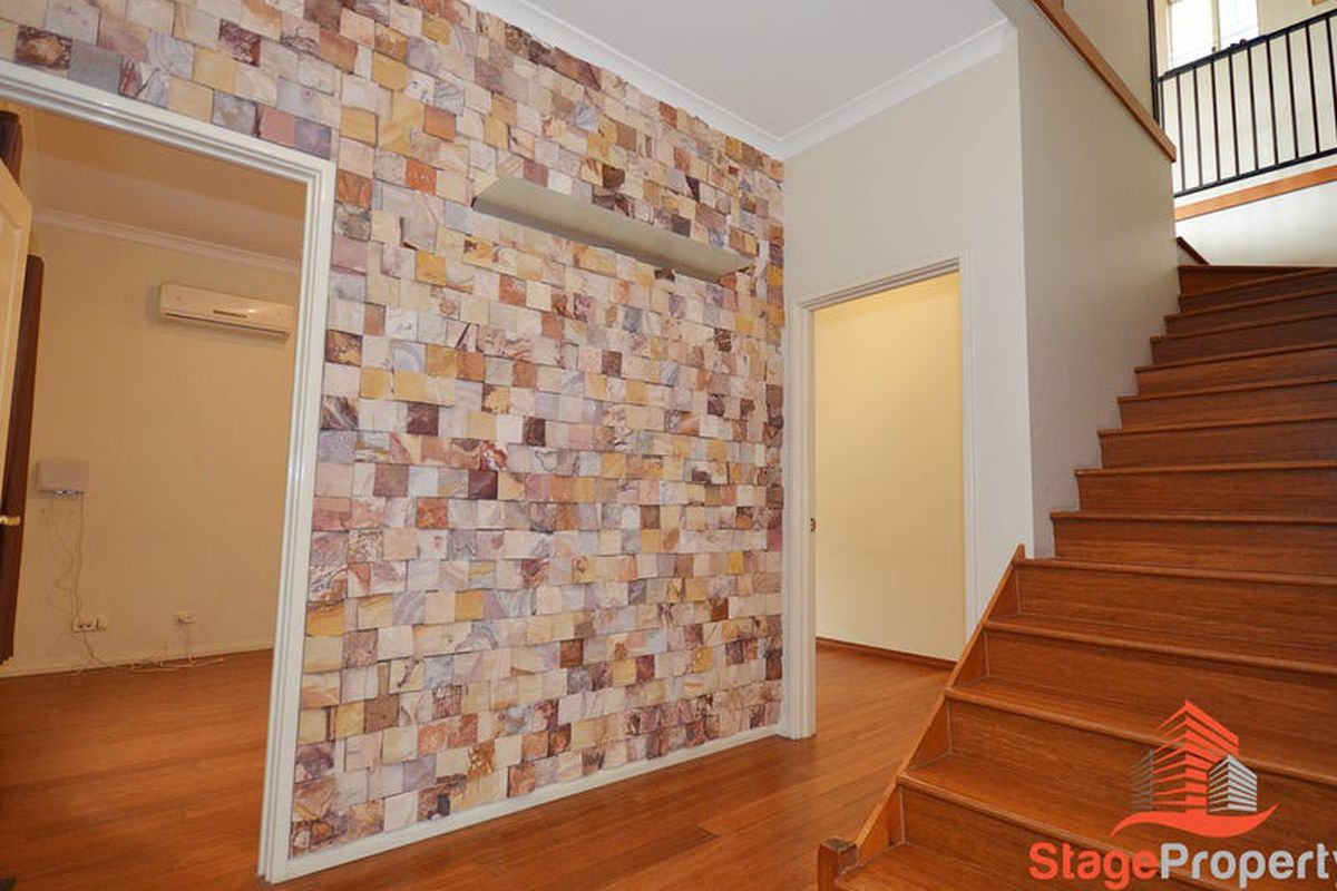 1 / 30 Manning Road, Como