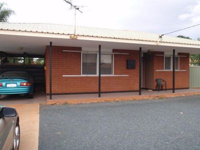 90 Bottlebrush Cres, South Hedland
