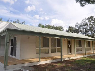 7-11 Windsor Street, Forbes