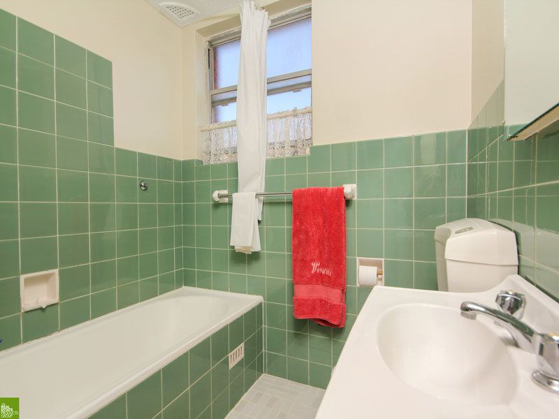 8 / 1 Powell Street, Mangerton