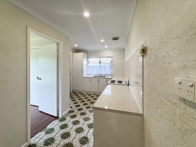 1 Newcombe Court, Dubbo