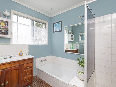 7 Outlook Street, Waterford West