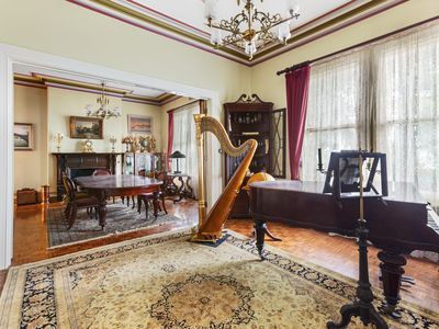 7 Esplanade, Williamstown