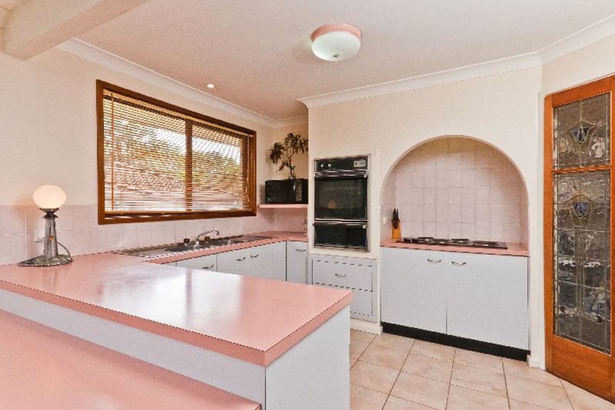 11 Kuburra Road, Erina