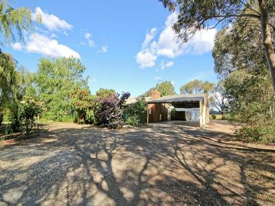 33 Kalinya Road, Wangaratta South