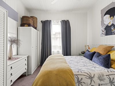 36 Charles Street, Newtown