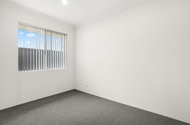4 Lustre Rd, Baldivis