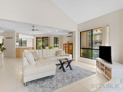 2 / 101 EUGAREE STREET, Southport