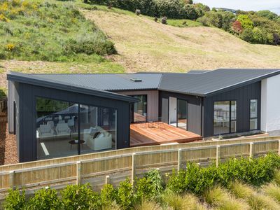 16 Ledger Road, Atawhai