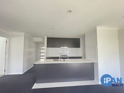 46 Pear Street, Austral