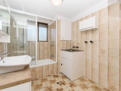 2 / 293 Lancaster Road, Ascot