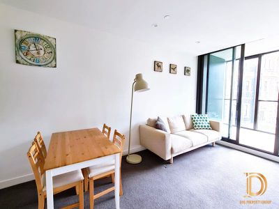 122 / 555 Saint Kilda Road, Melbourne