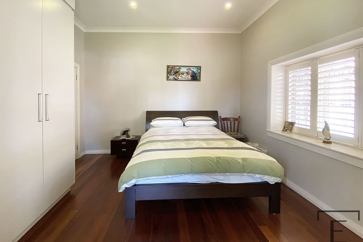 52 The Drive, Concord West