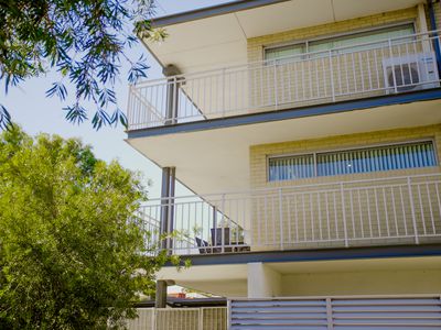 3 / 4 Pollard Street, Glendalough